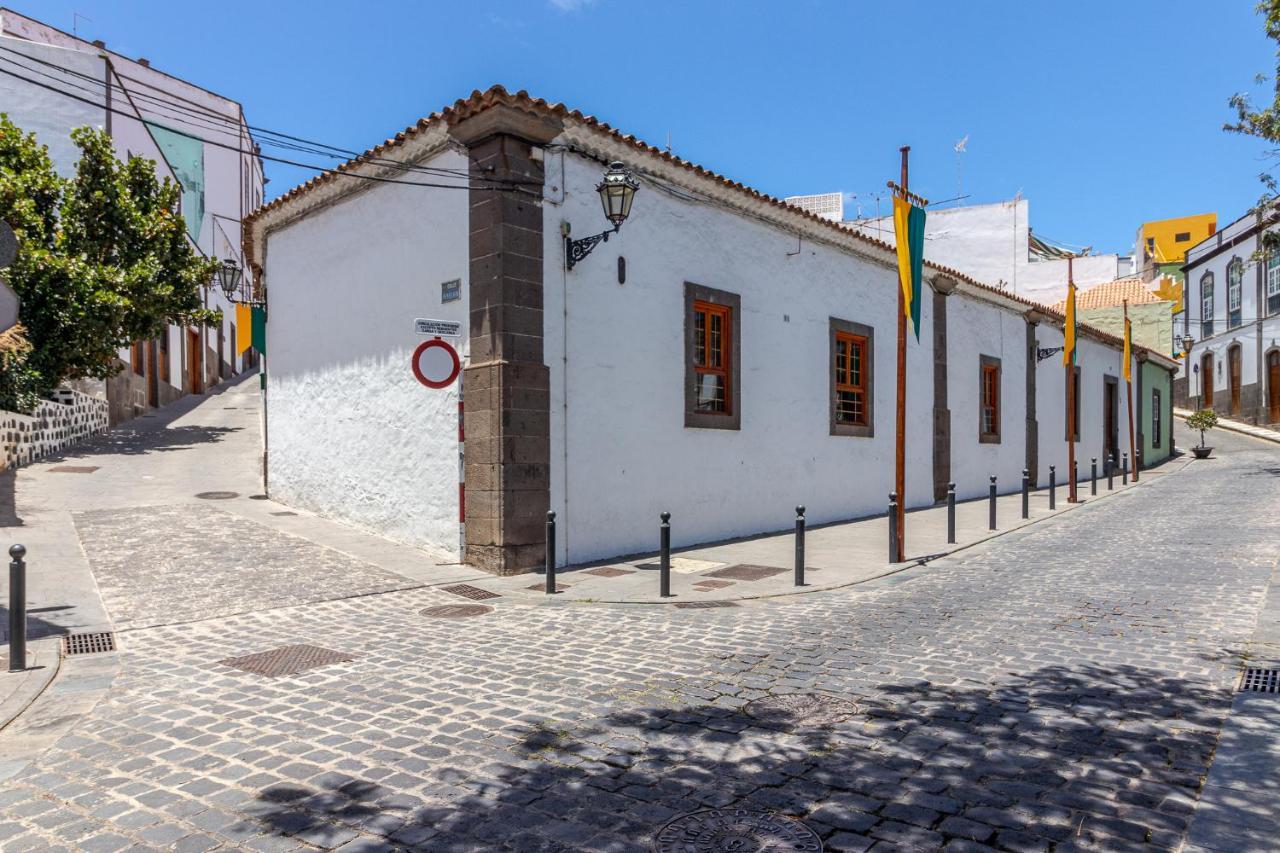 Casona Gildana: Historia, Patrimonio/e-working Holiday home Arucas